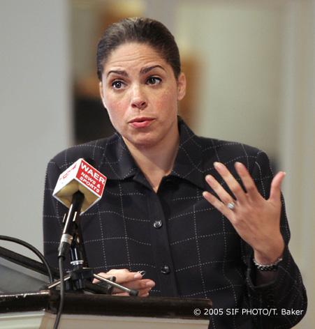 SYRACUSE, NY, Apr 11--CNN American Morning co-anchor Soledad O'Brien spoke at Syracuse University's Hendrick's Chapel yesterday. A self-described "anchor who thinks like a producer," O'Brien says that although the business climate is changing; viewer habits are changing; and the advertising model is changing, the basis for good journalism still depends upon accuracy, relevance and good stories.