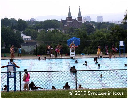 Schiller Park Pool