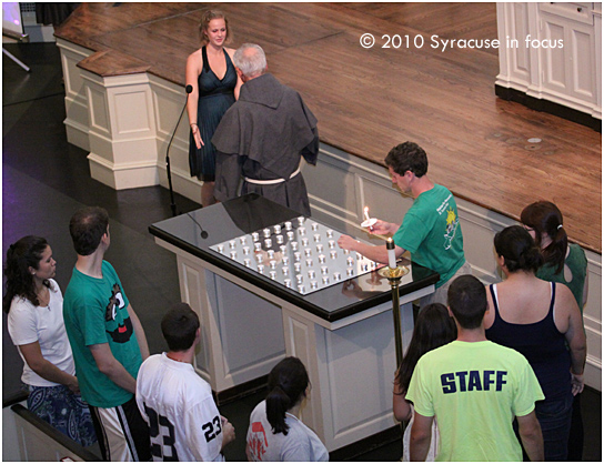 Vigil for victims of Hurricane Katrina at Syracuse University