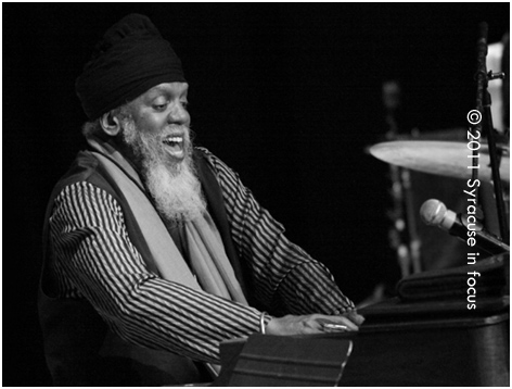 Dr. Lonnie Smith pounds the organ at OCC to close out the Legends of Jazz Series.