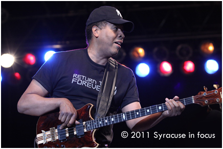 Bass Man: Stanley Clarke