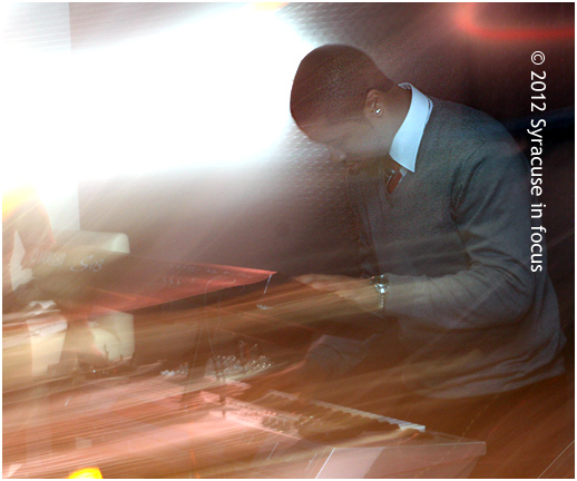 Daquean Bowens on keys