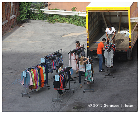 Garment District for a Day: Frankie & Faye closes up for the day on Montgomery Street for the Arts & Craft Festival.