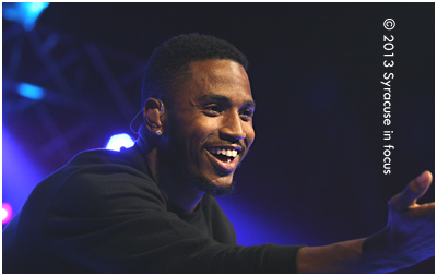 Neo Soul Man Trey Songz had the crowd eating out of his hands by the end of his nearly hour-long set.