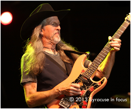 Pat Simmons (Doobie Brothers)