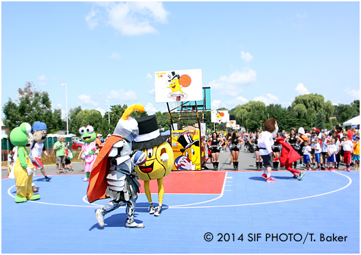 2014 Gus Macker 3-on-3 Tournament: Mascot Game