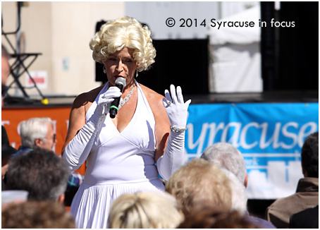 Deb Mulpagano as Marilyn (put a ring on it post)