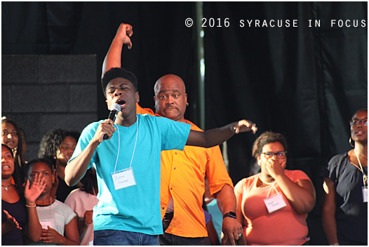 Zyiere Edwards sang a solo during the New York State Gospel Choir show.