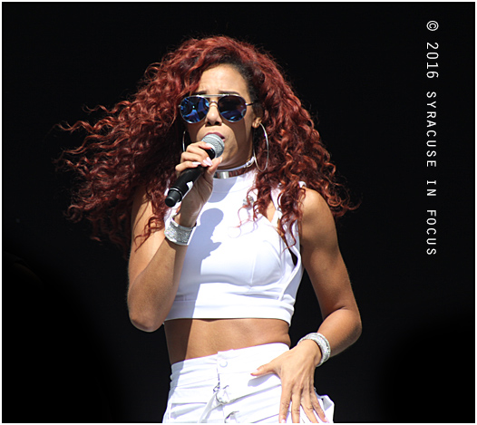 Natalie La Rose breezed through her set on a picture-perfect Syracuse September Day.